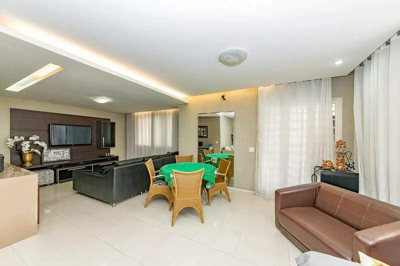 Casa, 4 quartos, 267 m² - Foto 4