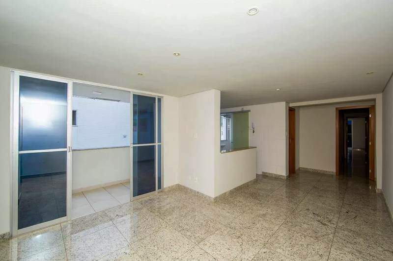 Apartamento com 3 quartos à venda no bairro Buritis em Belo Horizonte