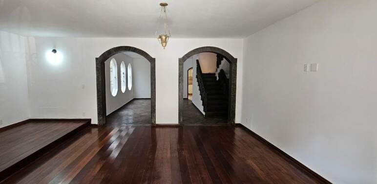 Casa, 4 quartos, 324 m² - Foto 8