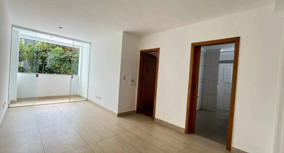 Apartamento com 3 quartos à venda no bairro Nova Suíssa em Belo Horizonte