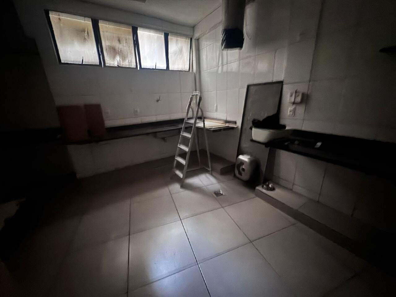 Loja-Salão, 200 m² - Foto 10