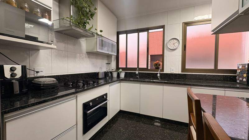 Cobertura, 4 quartos, 205 m² - Foto 9