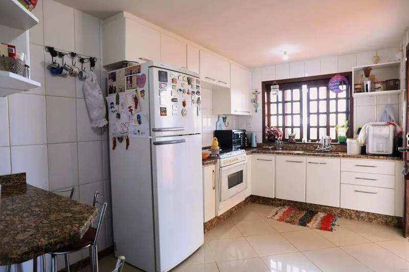 Casa, 4 quartos, 320 m² - Foto 13