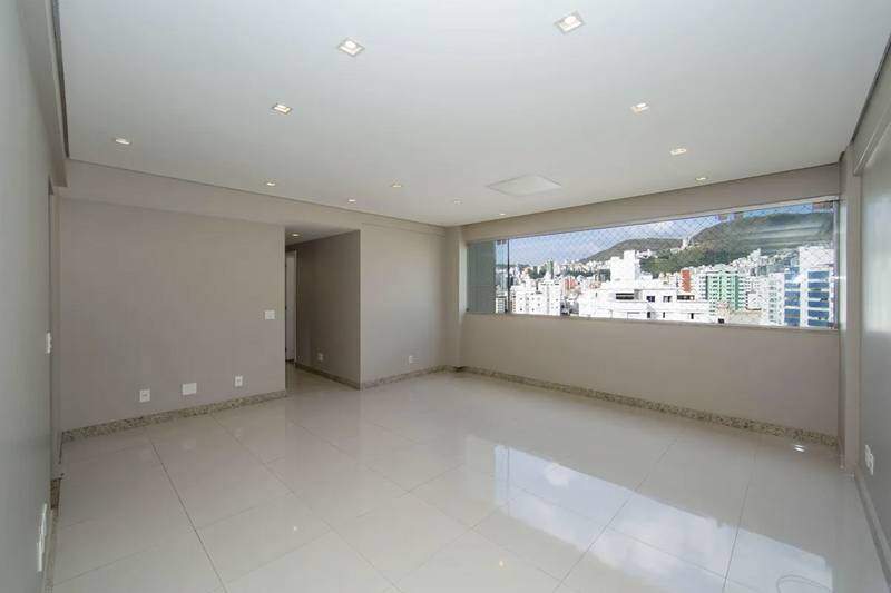 Apartamento com 3 quartos à venda no bairro Buritis em Belo Horizonte