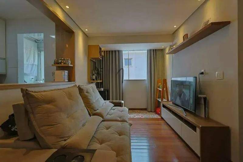 Apartamento com 3 quartos à venda no bairro Buritis em Belo Horizonte