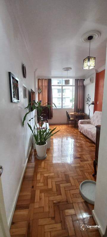 Apartamento à venda Copacabana com 70 m² , 2 quartos .: 