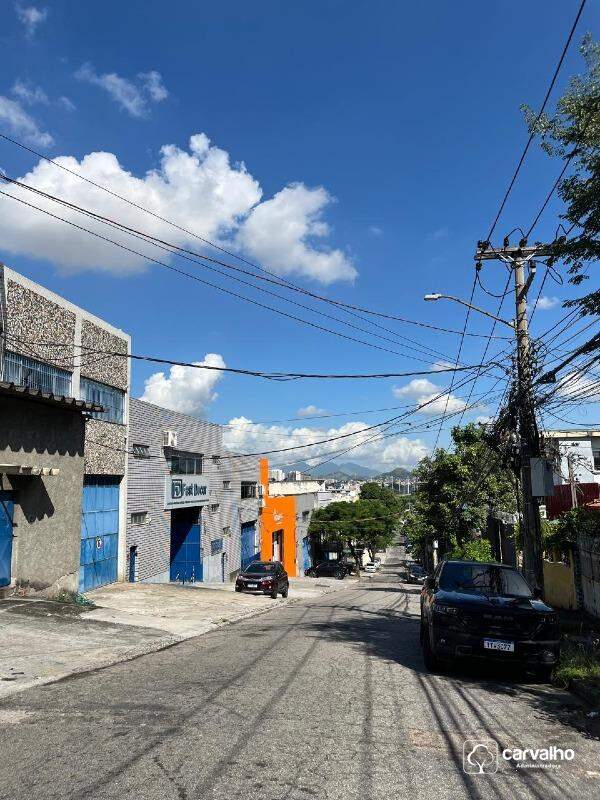 Galpão para aluguel Bonsucesso com 432 m² , .:
