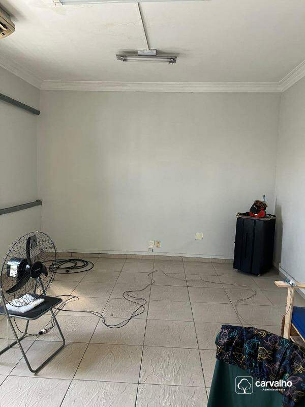 Galpão para aluguel Bonsucesso com 432 m² , .: