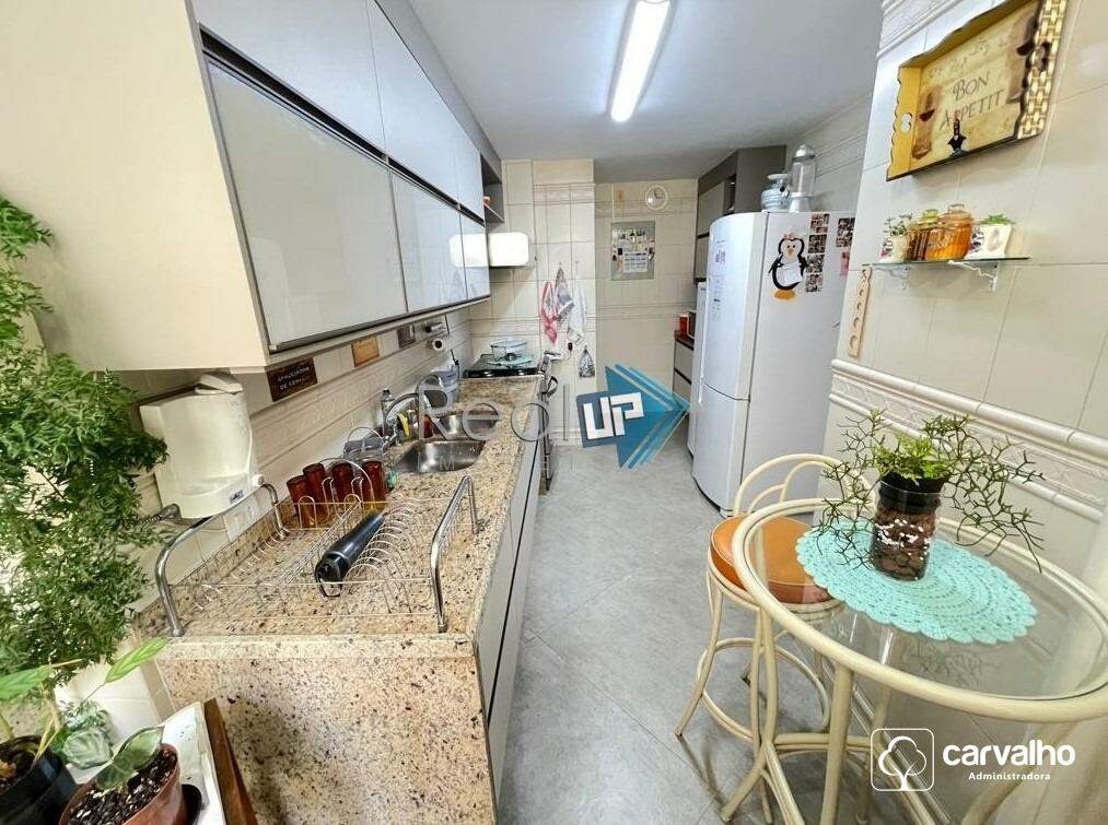 Apartamento à venda Copacabana com 139 m² , 3 quartos 1 vaga.: