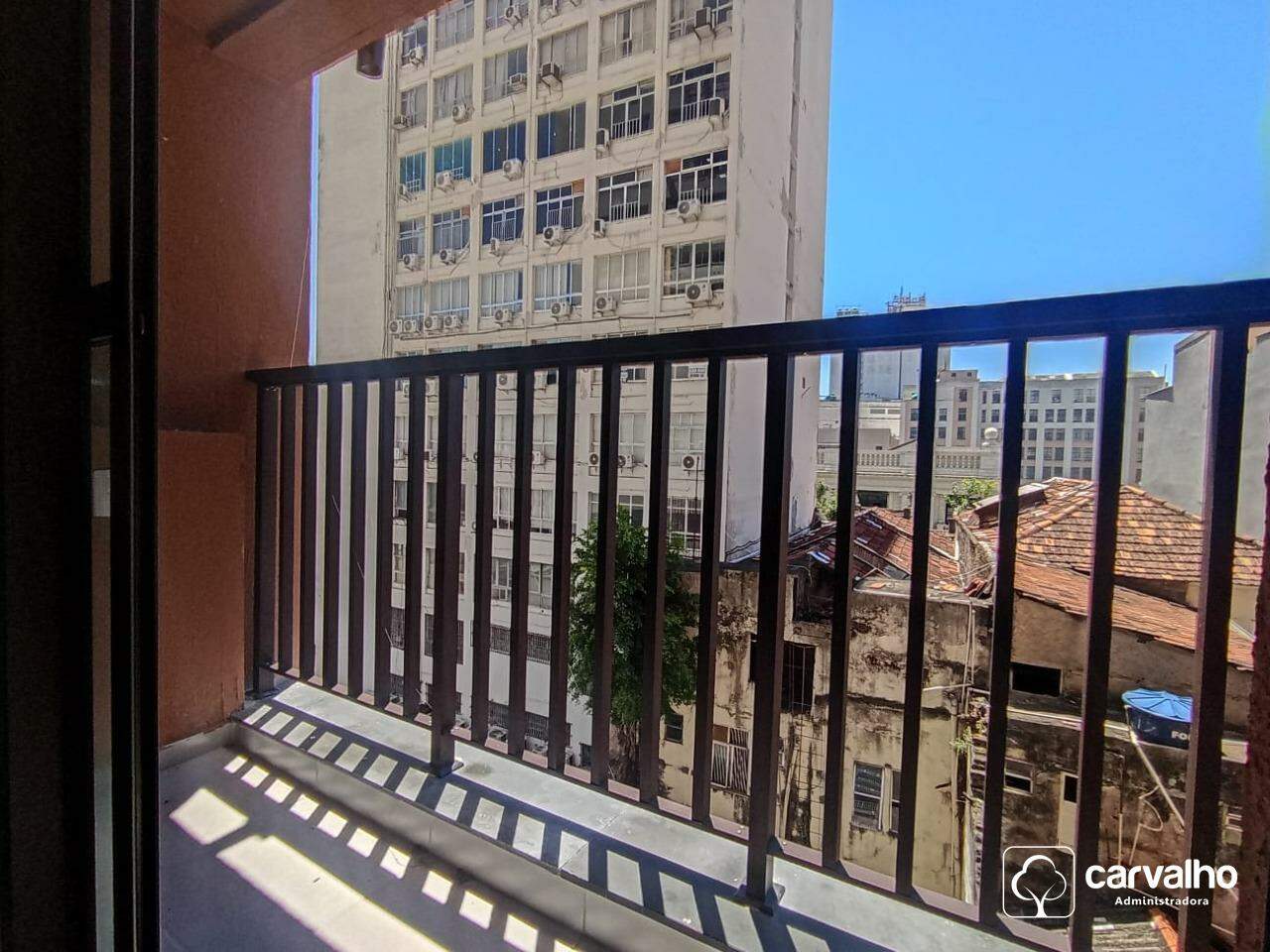 Apartamento à venda Centro com 32 m² , 1 quarto .: