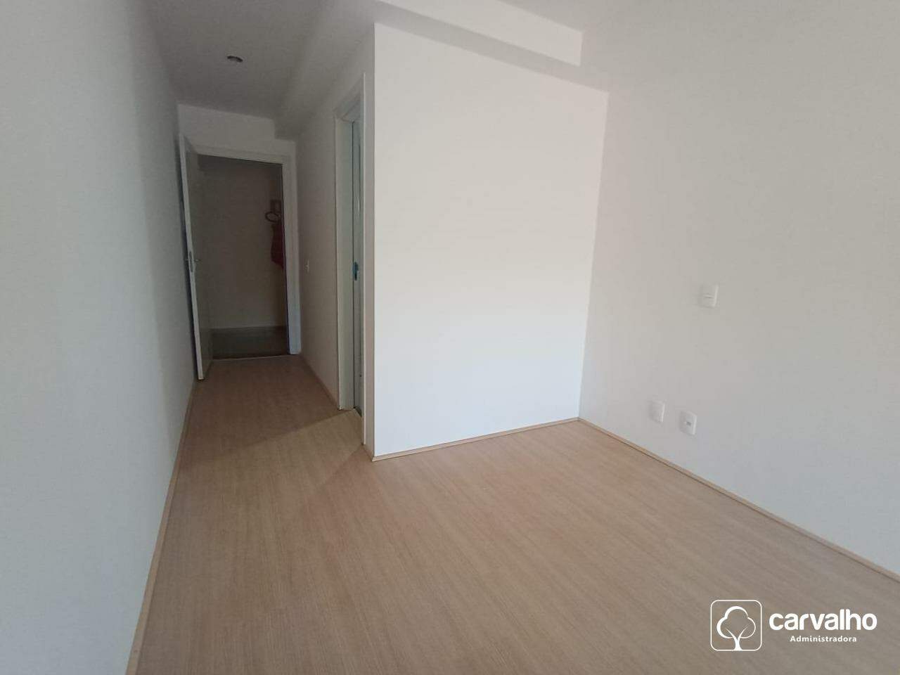 Apartamento à venda Centro com 32 m² , 1 quarto .: 