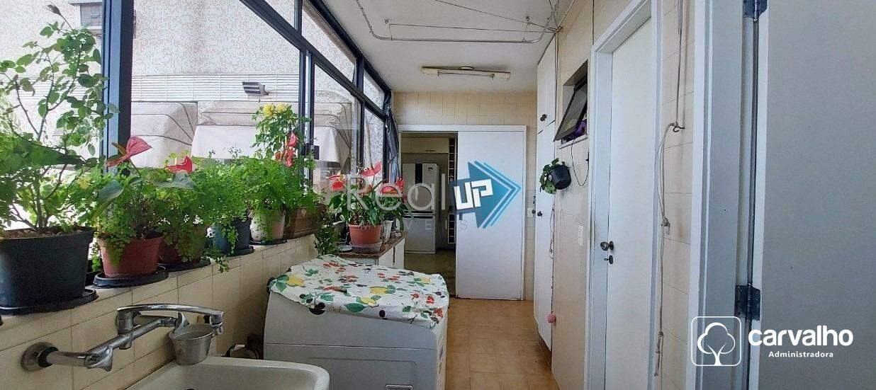 Apartamento à venda Copacabana com 129 m² , 3 quartos 1 suíte 2 vagas.: