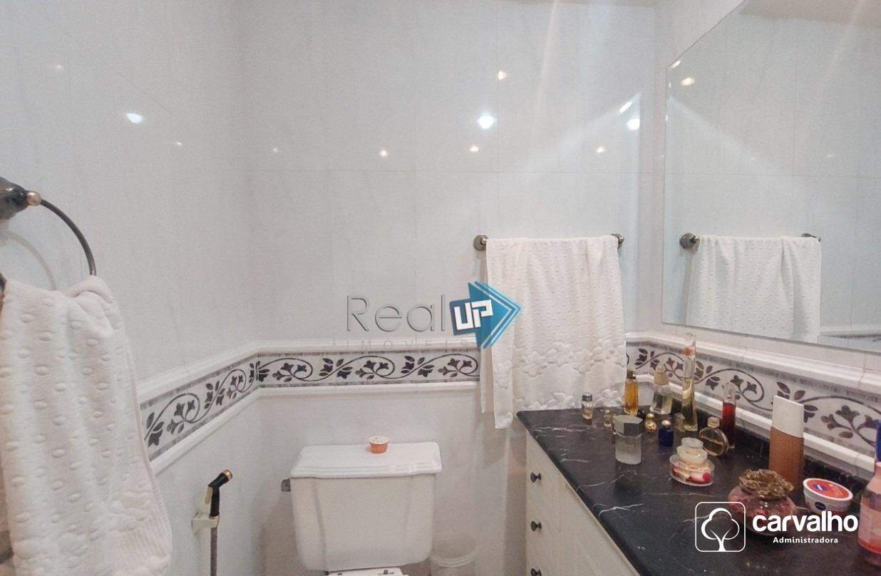 Apartamento à venda Copacabana com 129 m² , 3 quartos 1 suíte 2 vagas.: