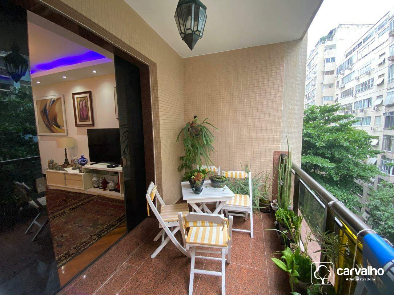 Apartamento à venda Copacabana com 182 m² , 3 quartos 3 suítes 1 vaga.: