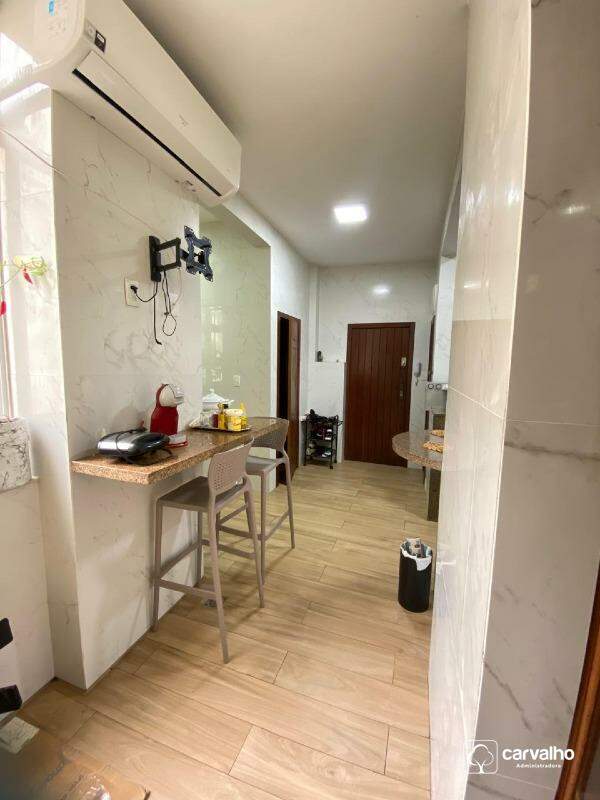 Apartamento à venda Copacabana com 182 m² , 3 quartos 3 suítes 1 vaga.: