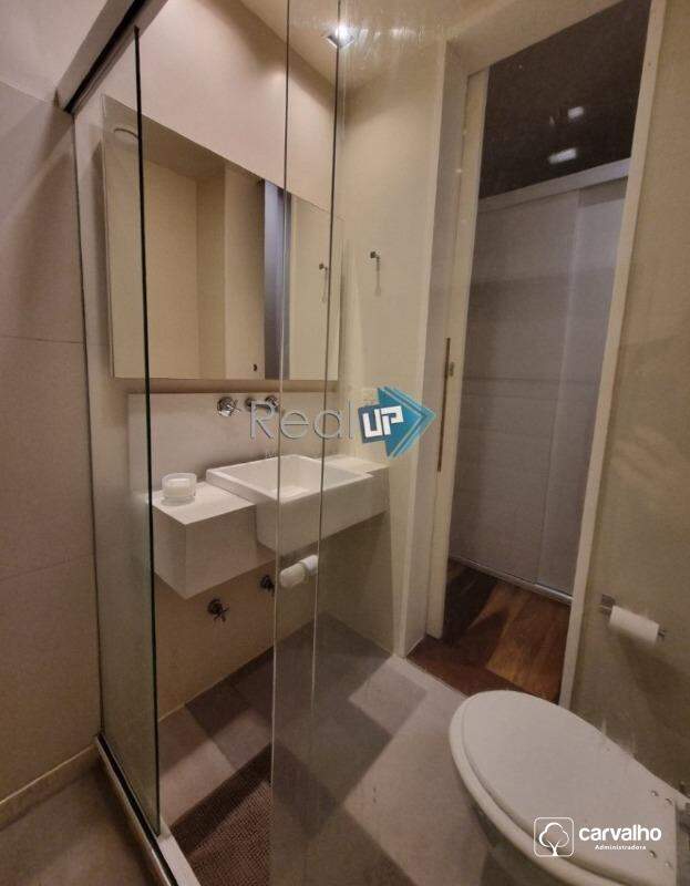 Apartamento à venda Copacabana com 75 m² , 2 quartos 1 suíte .: 
