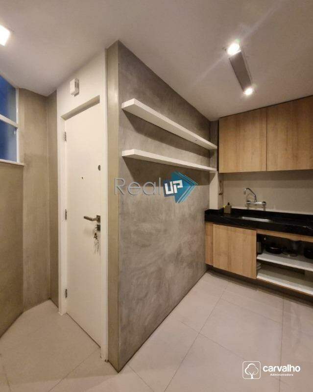 Apartamento à venda Copacabana com 75 m² , 2 quartos 1 suíte .: 