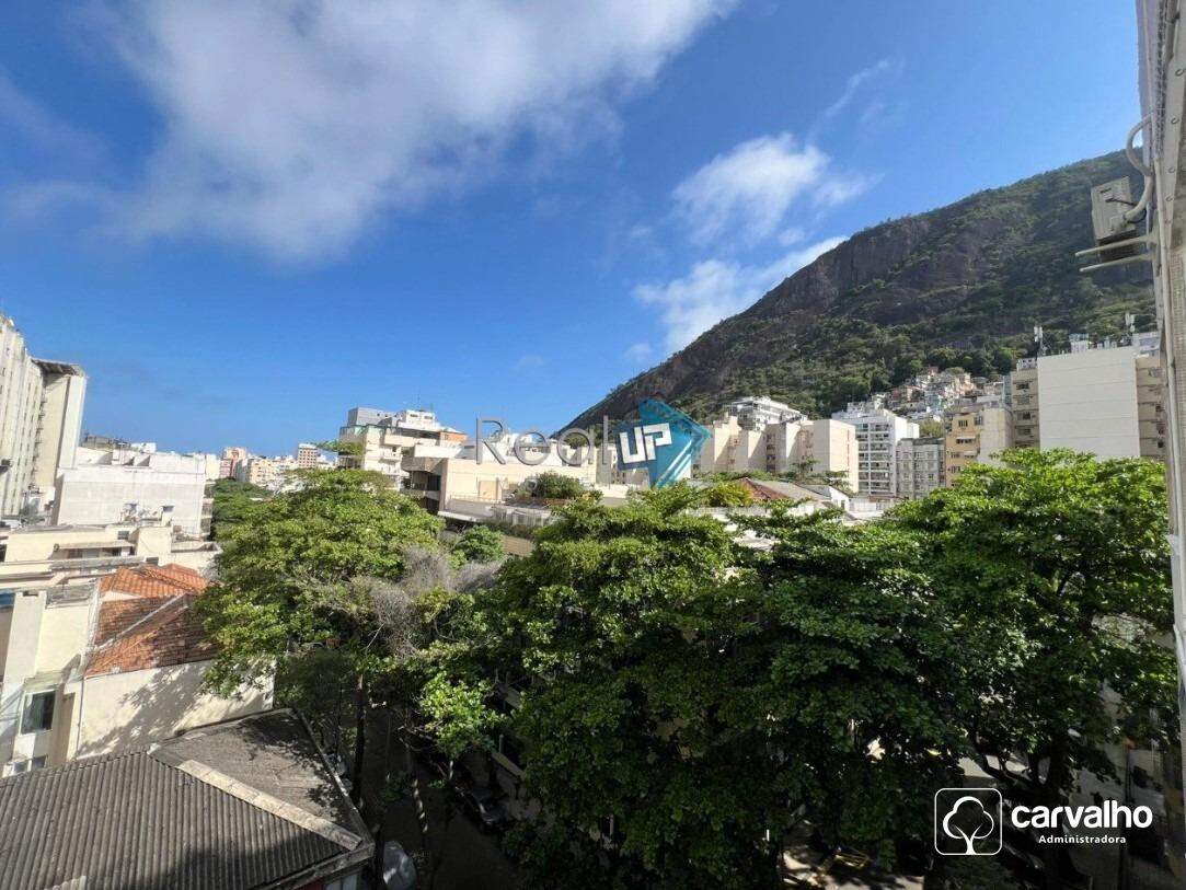 Apartamento à venda Copacabana com 68 m² , 2 quartos .: 