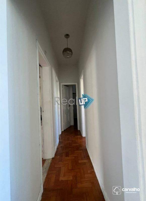 Apartamento à venda Copacabana com 68 m² , 2 quartos .: 