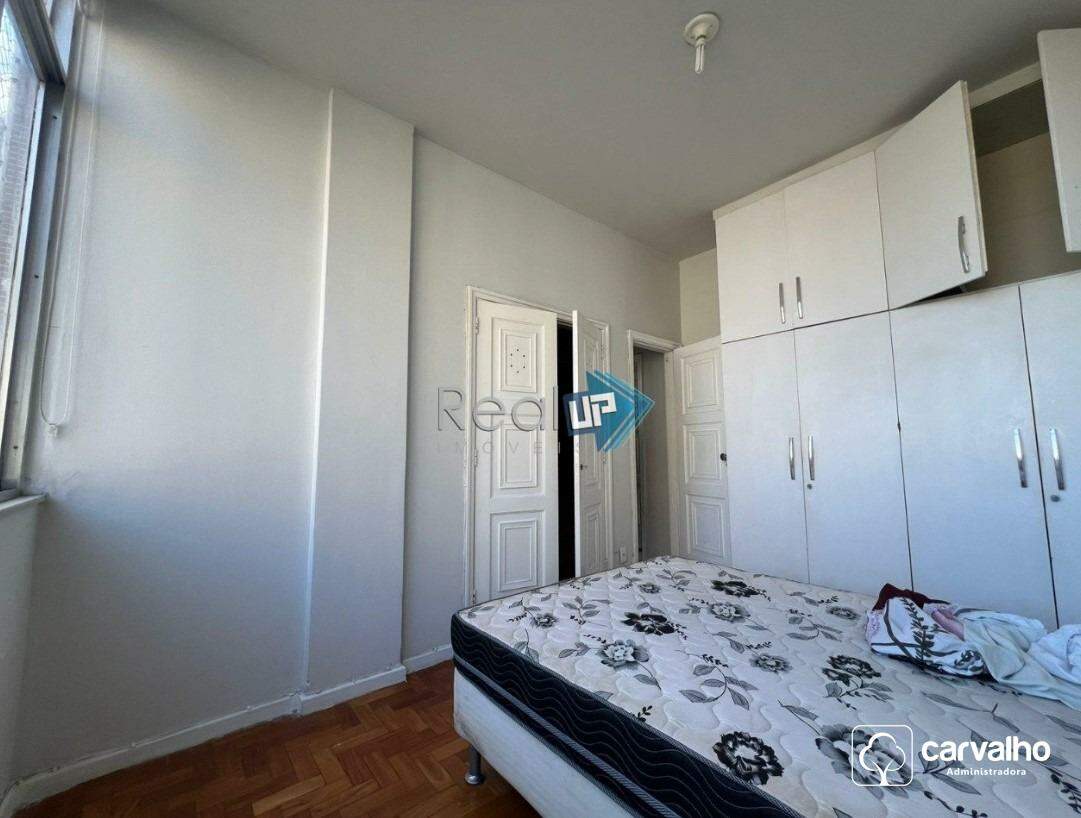 Apartamento à venda Copacabana com 68 m² , 2 quartos .: 