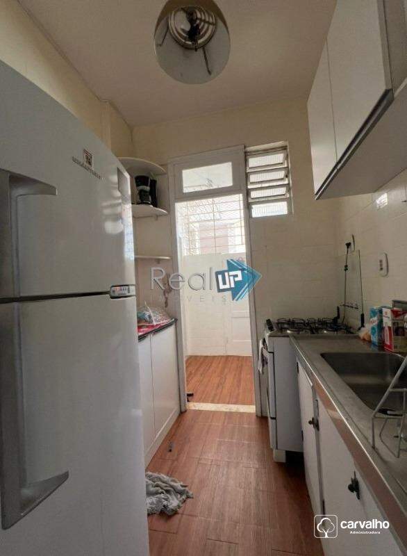Apartamento à venda Copacabana com 68 m² , 2 quartos .: 