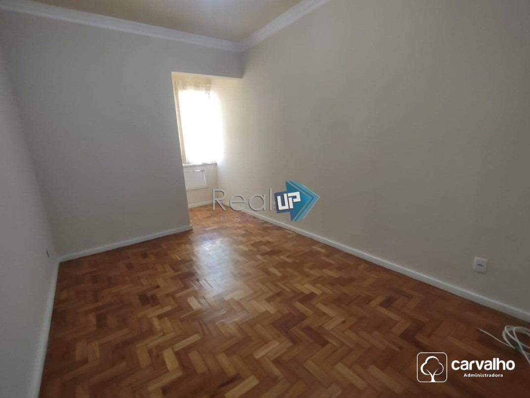 Apartamento à venda Copacabana com 64 m² , 2 quartos .: 