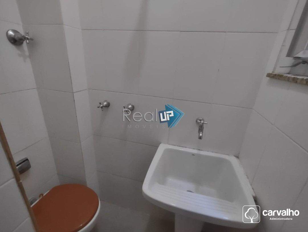 Apartamento à venda Copacabana com 64 m² , 2 quartos .: