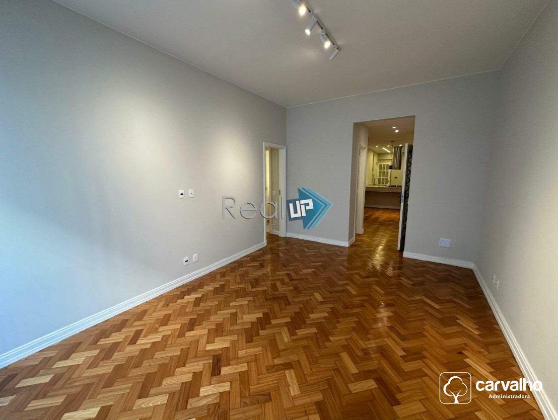 Apartamento à venda Copacabana com 122 m² , 3 quartos 1 suíte 1 vaga.: 