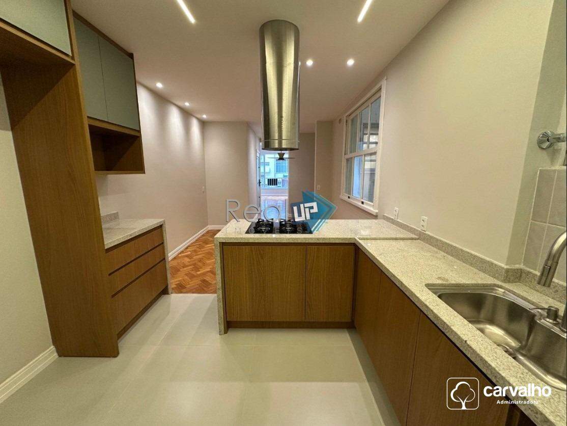 Apartamento à venda Copacabana com 122 m² , 3 quartos 1 suíte 1 vaga.: 