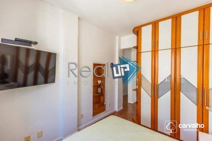 Apartamento à venda Copacabana com 156 m² , 3 quartos 1 suíte 1 vaga.: 