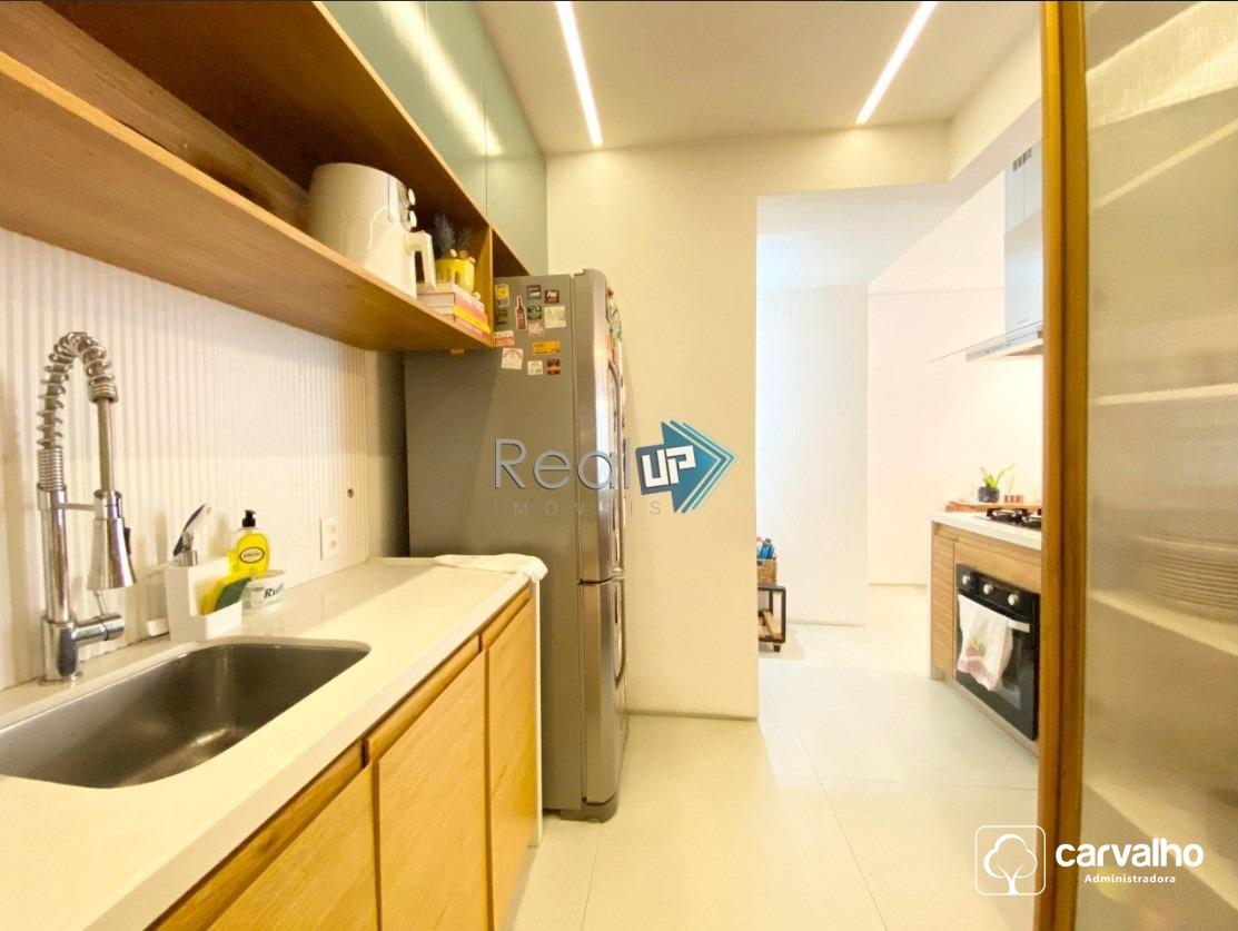 Apartamento à venda Leblon com 77 m² , 3 quartos 1 suíte 1 vaga.: 