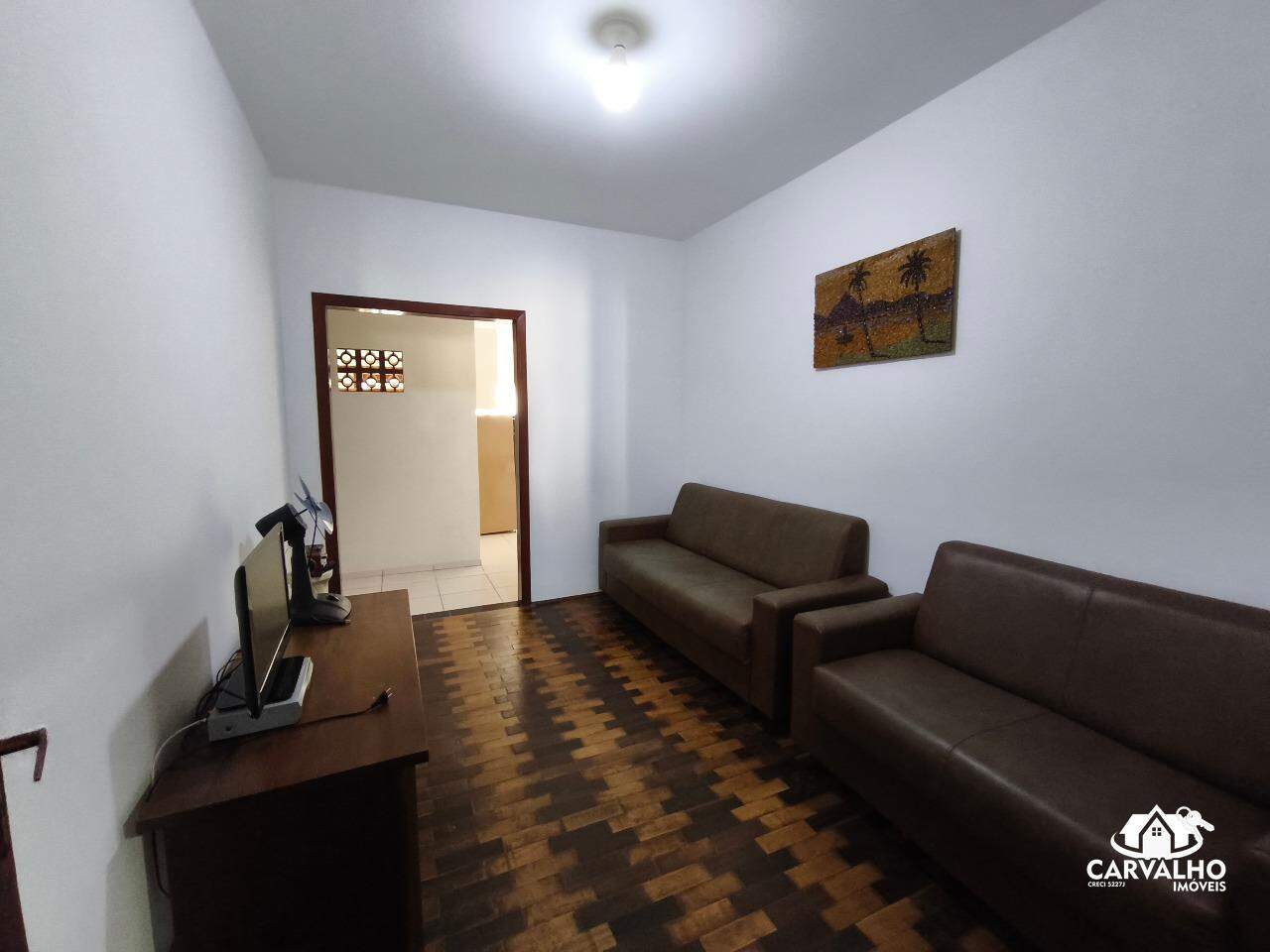 Imovel, 1239 - Casa com 5 quartos quartos e 4 banheiros banheiros para à venda: 