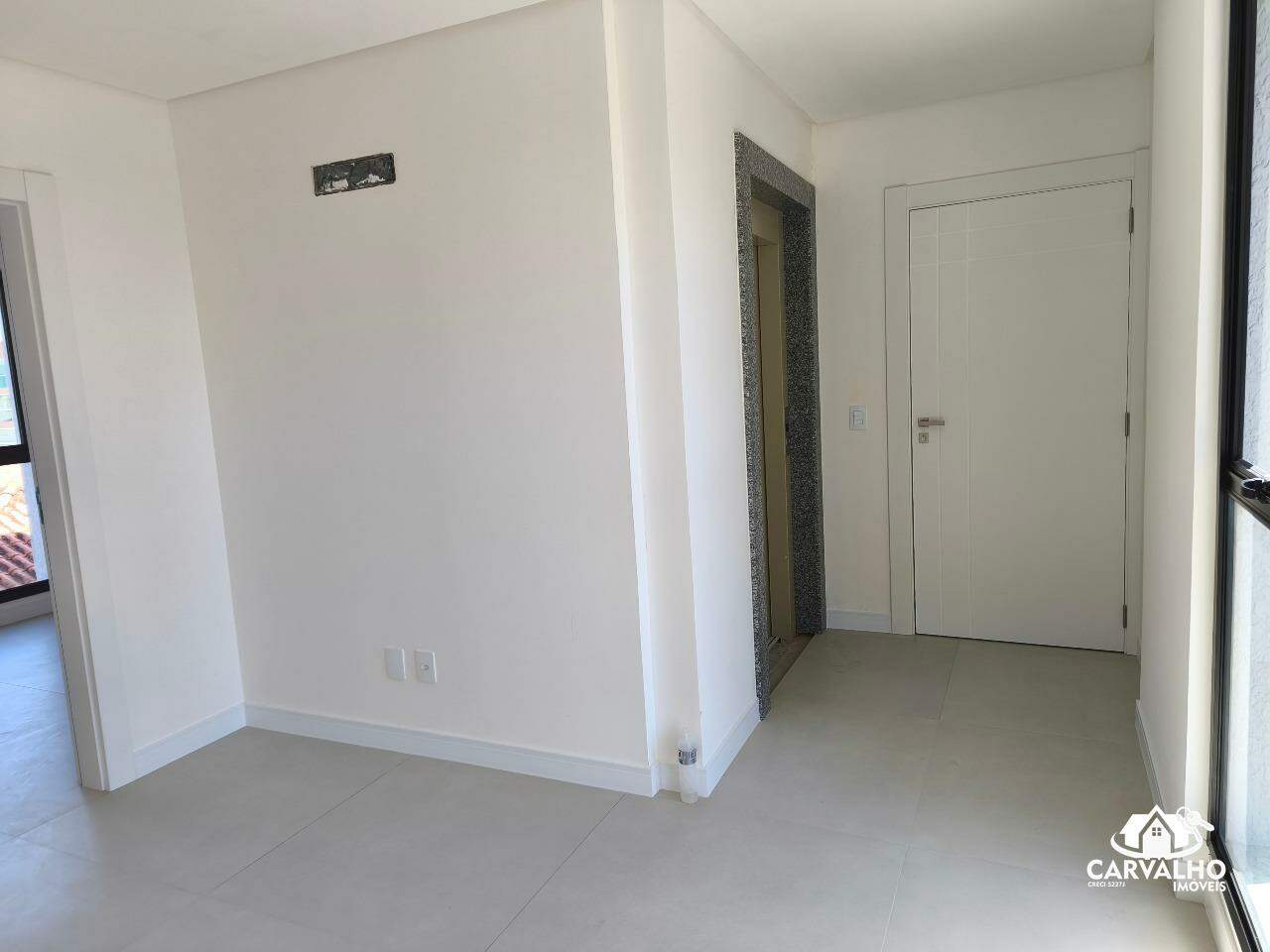 Imovel, 1297 - Apartamento com 3 quartos quartos e 2 banheiros banheiros para à venda: 