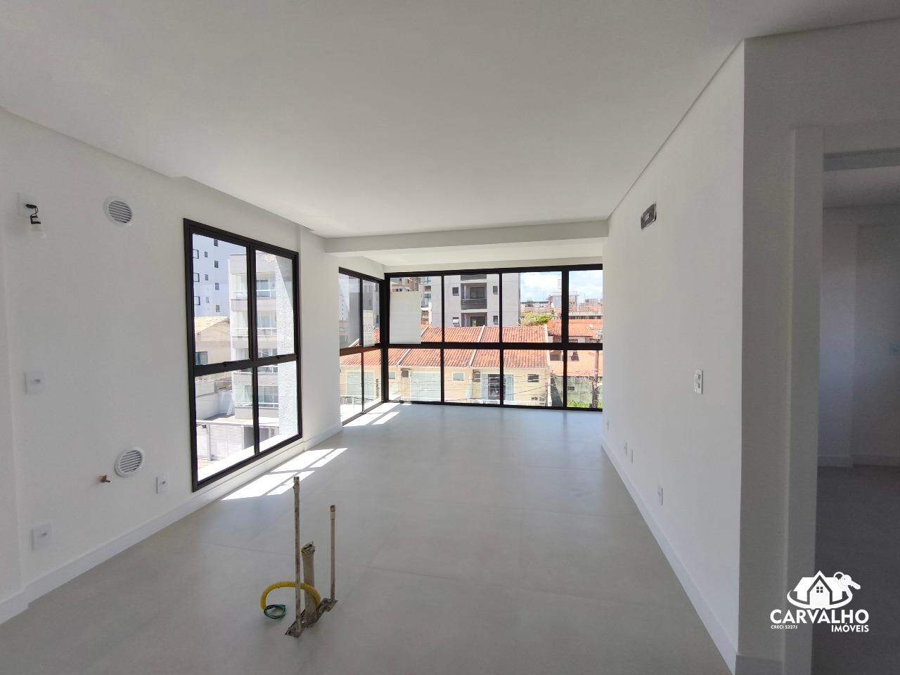 Imovel, 1297 - Apartamento com 3 quartos quartos e 2 banheiros banheiros para à venda: 