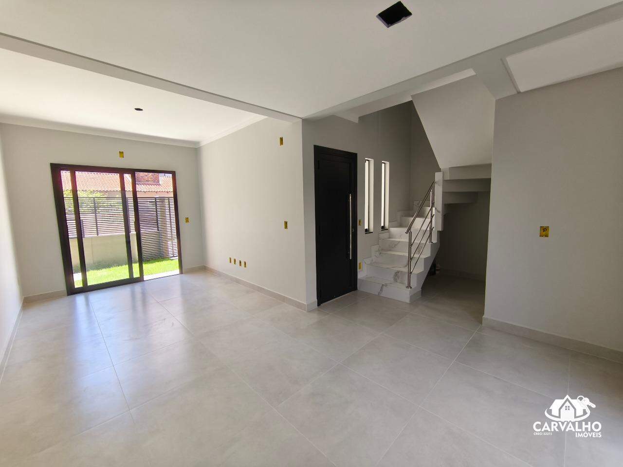 Imovel, 1374 - Sobrado com 3 quartos quartos e 2 banheiros banheiros para à venda: 