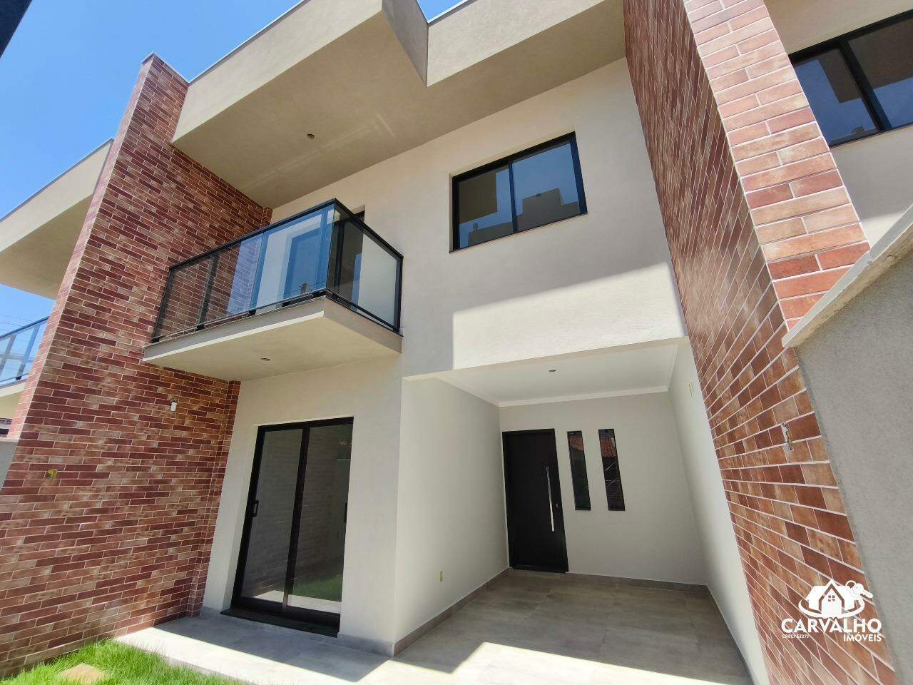 Imovel, 1374 - Sobrado com 3 quartos quartos e 2 banheiros banheiros para à venda: 