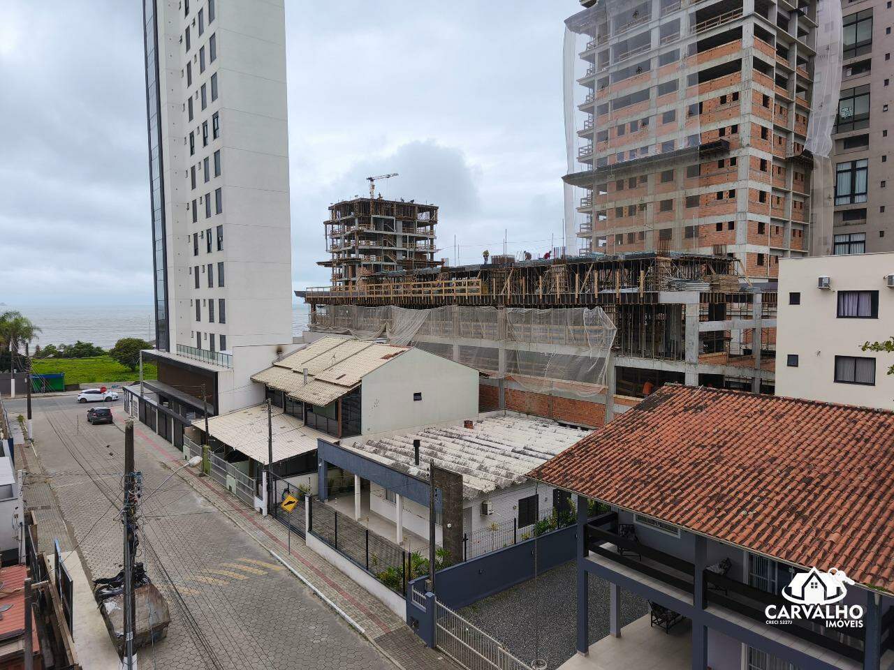 Imovel, 1420 - Apartamento com 3 quartos quartos e 2 banheiros banheiros para à venda: 