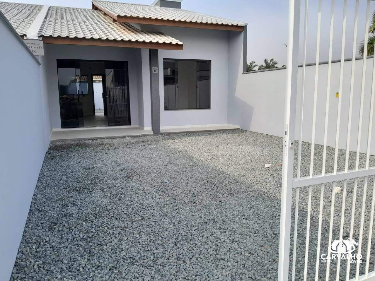 Imovel, 2136 - Casa com 2 quartos quartos e 2 banheiros banheiros para à venda: 