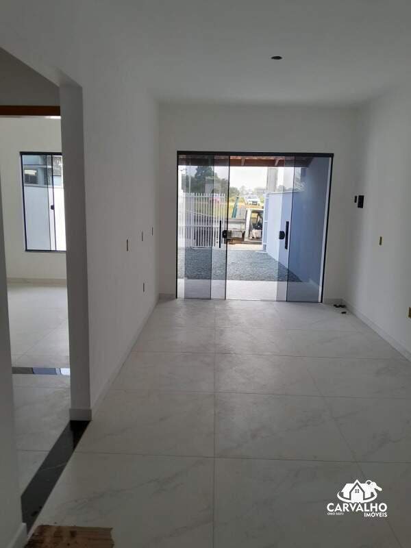 Imovel, 2136 - Casa com 2 quartos quartos e 2 banheiros banheiros para à venda: 