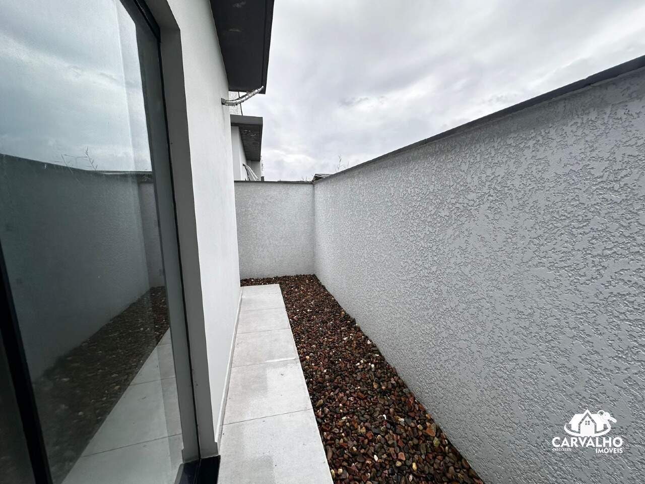 Imovel, 2137 - Casa com 3 quartos quartos e 2 banheiros banheiros para para aluguel: 