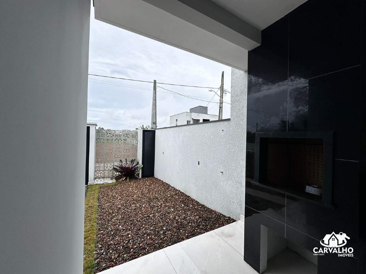 Imovel, 2137 - Casa com 3 quartos quartos e 2 banheiros banheiros para para aluguel: 