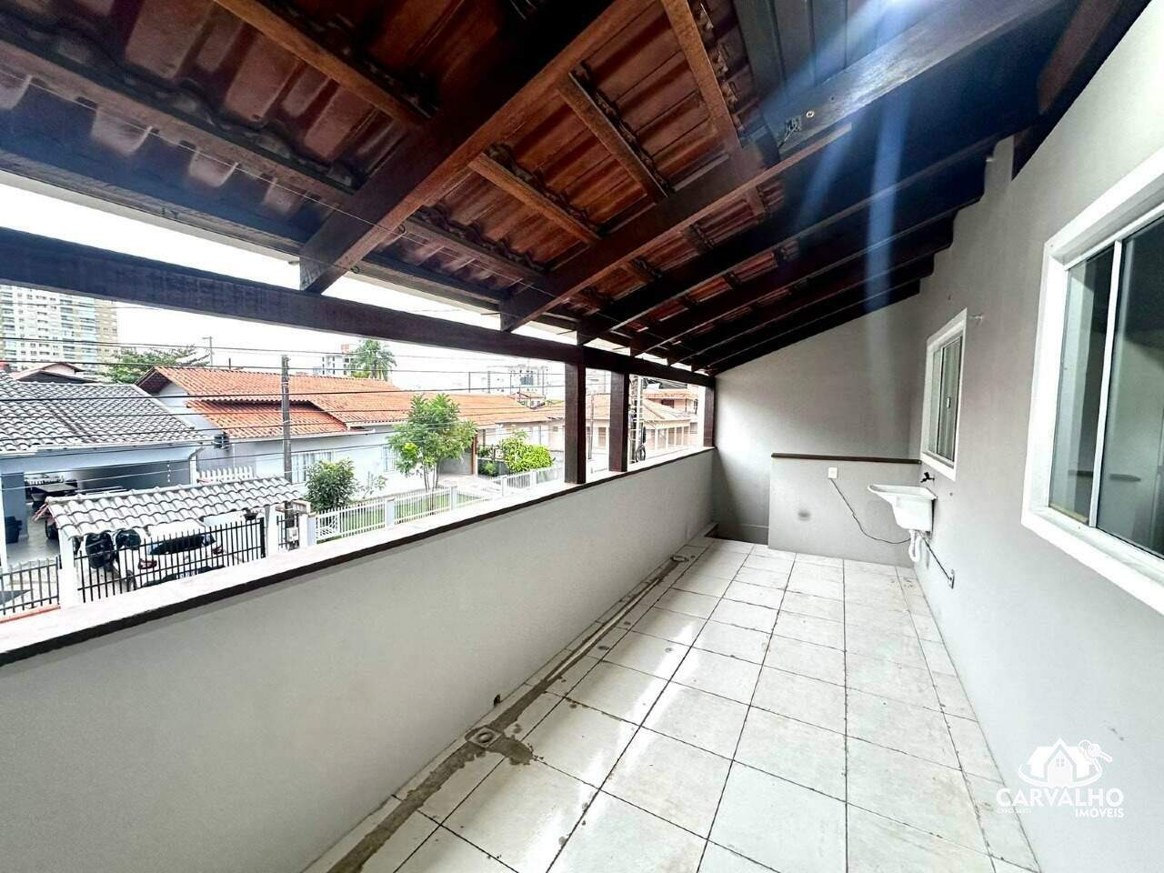 Imovel, 2152 - Sobrado com 2 quartos quartos e 2 banheiros banheiros para para aluguel: 