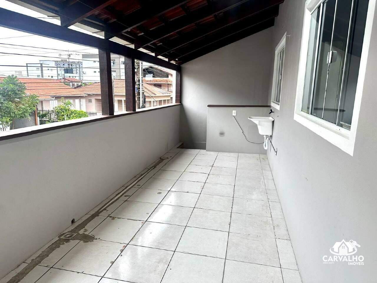 Imovel, 2152 - Sobrado com 2 quartos quartos e 2 banheiros banheiros para para aluguel: 