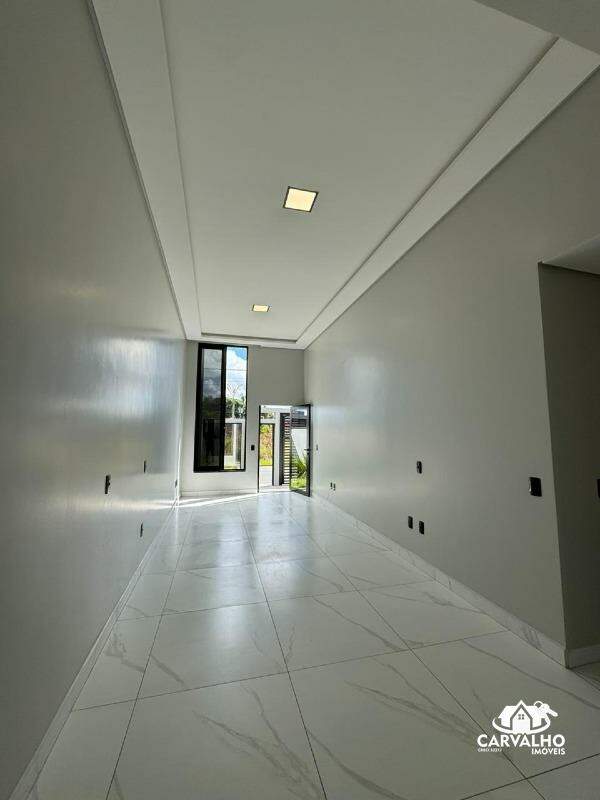 Imovel, 2170 - Casa com 3 quartos quartos e 2 banheiros banheiros para à venda: 