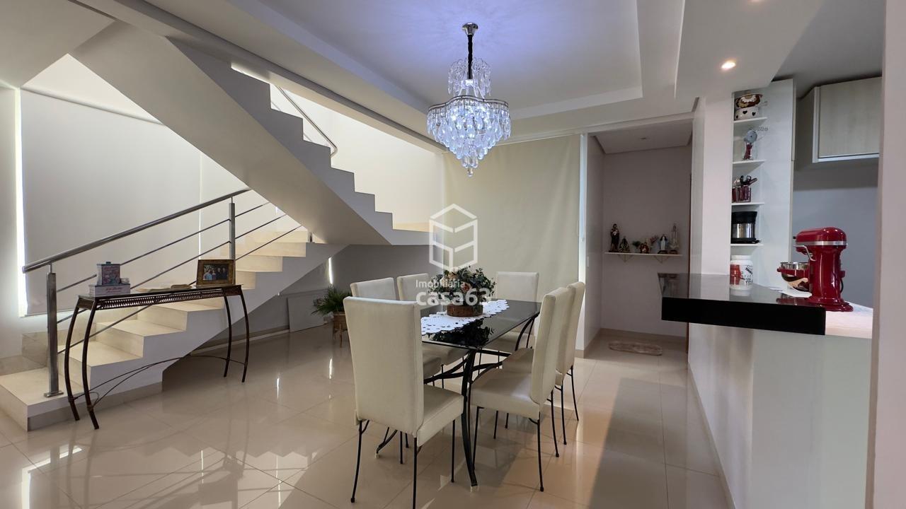 Sobrado à venda no Plano Diretor Sul: 