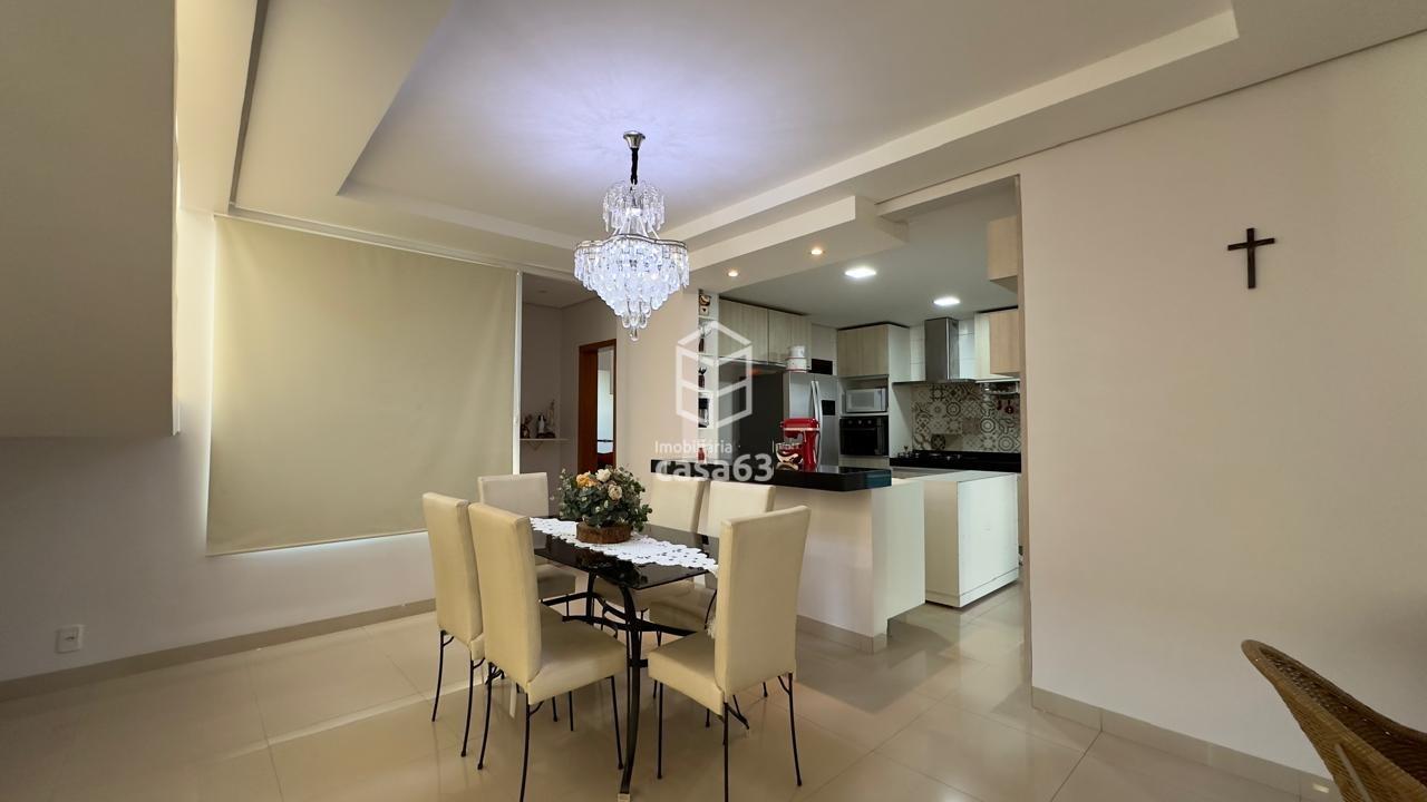 Sobrado à venda no Plano Diretor Sul: 