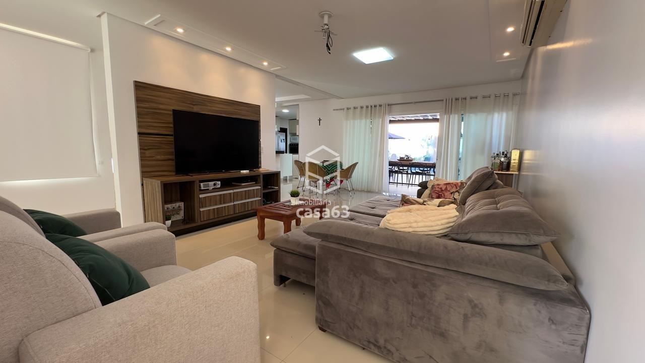 Sobrado à venda no Plano Diretor Sul: 