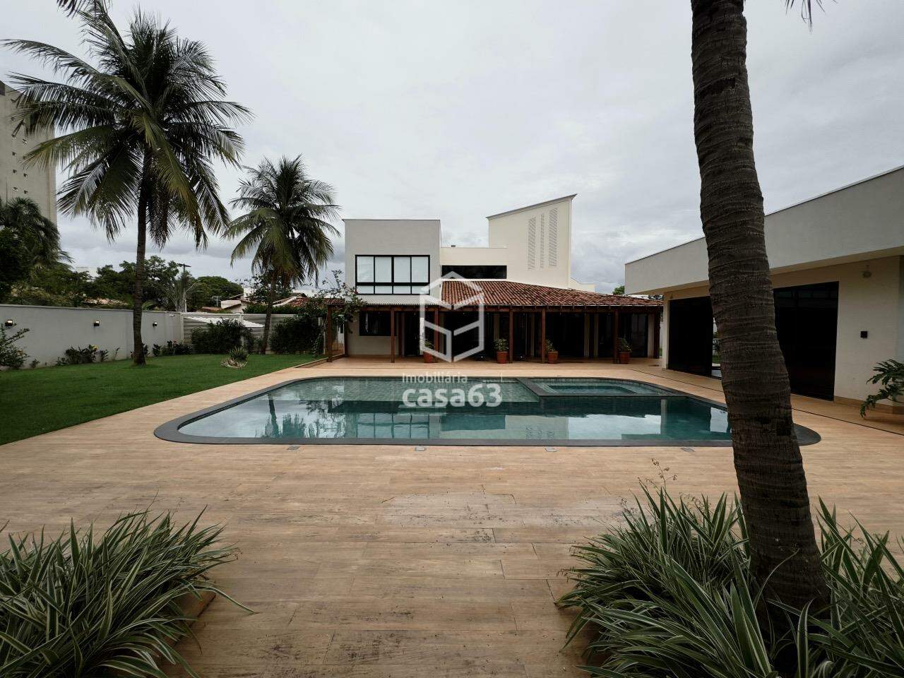 Foto 2 — Casa - 204 Sul