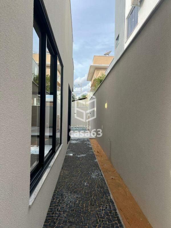 Casa em condomínio à venda no Condomínio Mirante do Lago: 