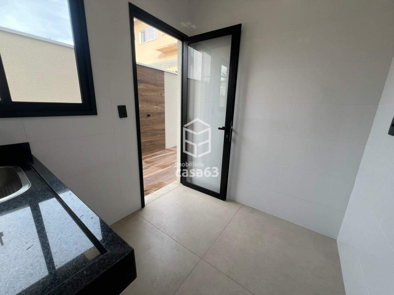 Casa em condomínio à venda no Condomínio Mirante do Lago: 